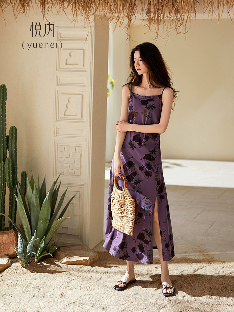 Yuenei Nightdress with Chest Pad and Suspender