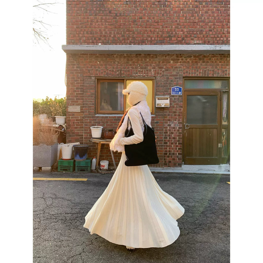 YOUNG KYLIN Slim Pleated Skirt