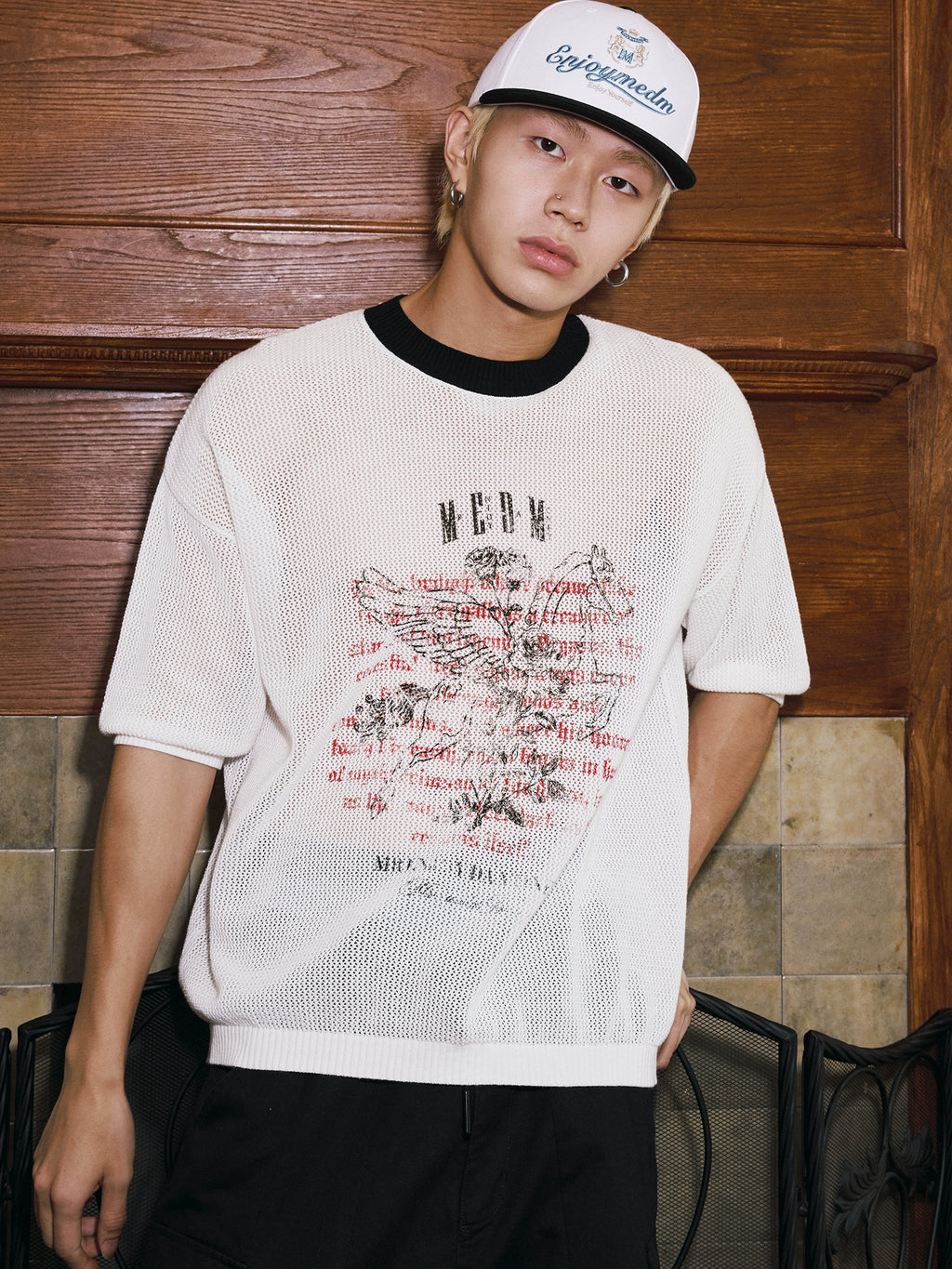 MEDM Letter Pattern Casual Old Knitted Round Neck Tee