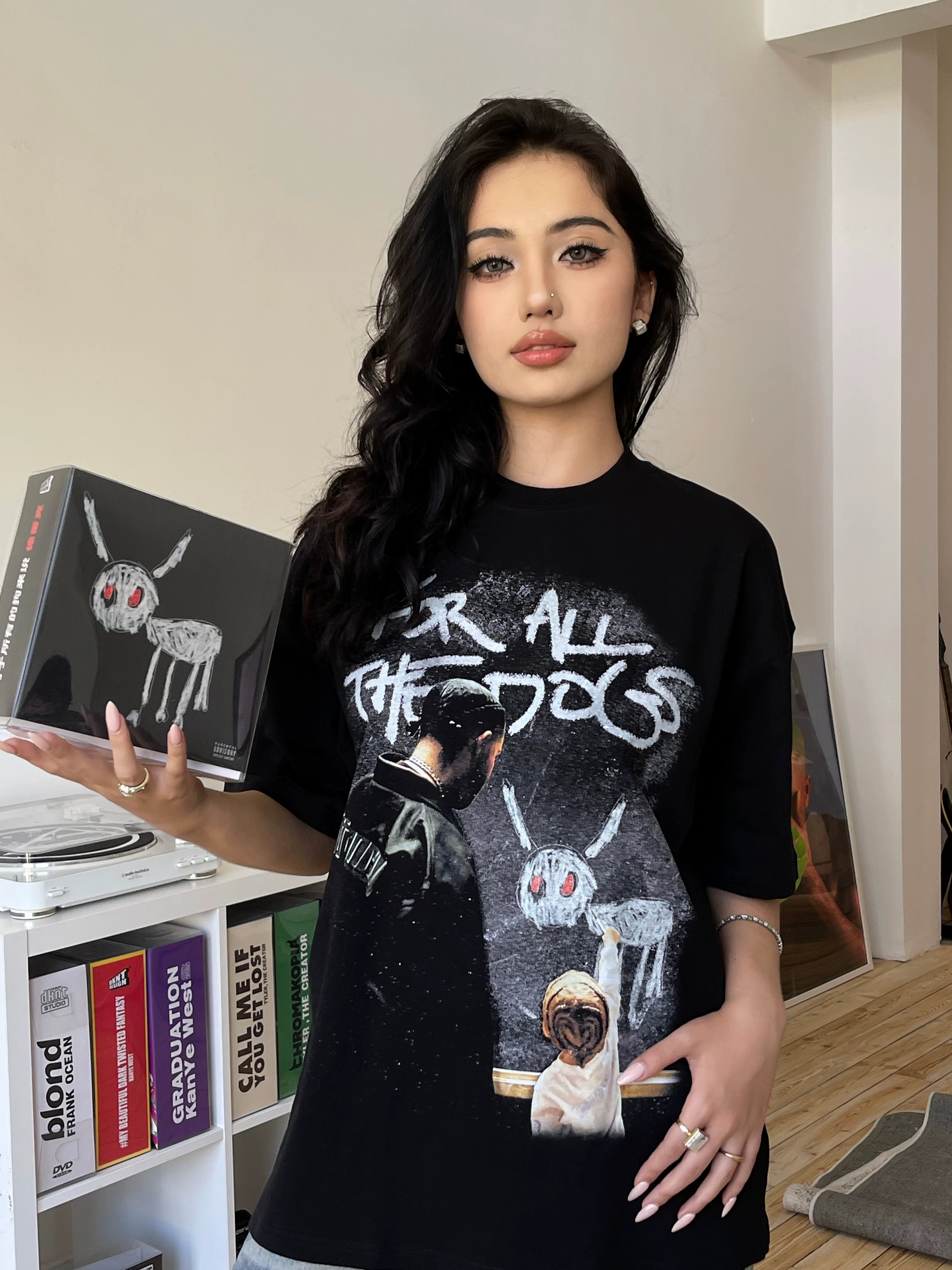 DKNT Retro Loose Round Neck Tee