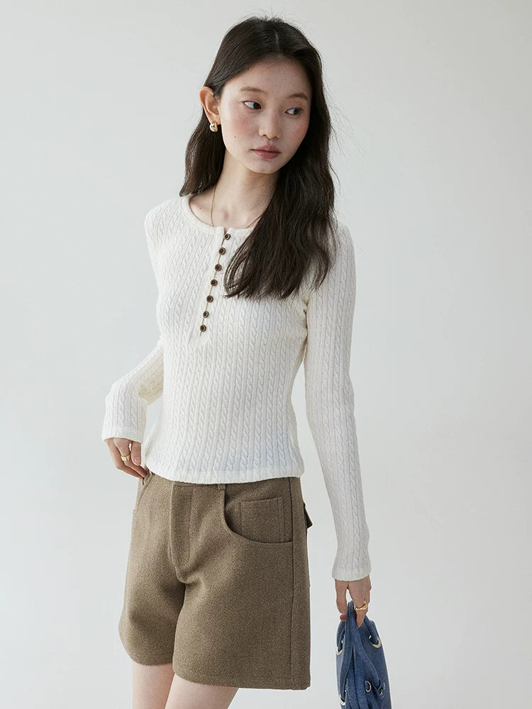 VOOE Henry Neck Twist Twist Bottom Long Sleeve