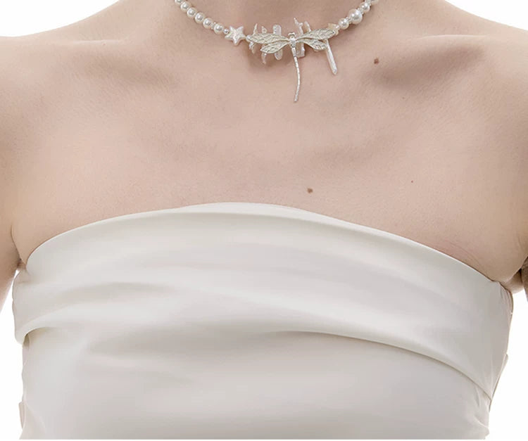NO SOLUTION Dragonfly Baroque Pearl Necklace