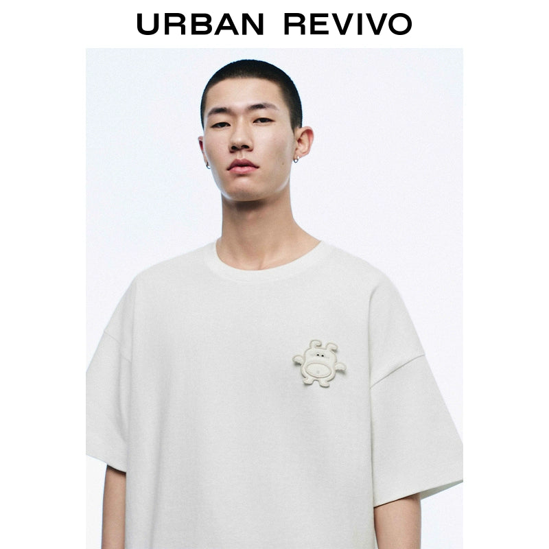 URBAN REVIVO Casual 3D Pattern Cotton Tee