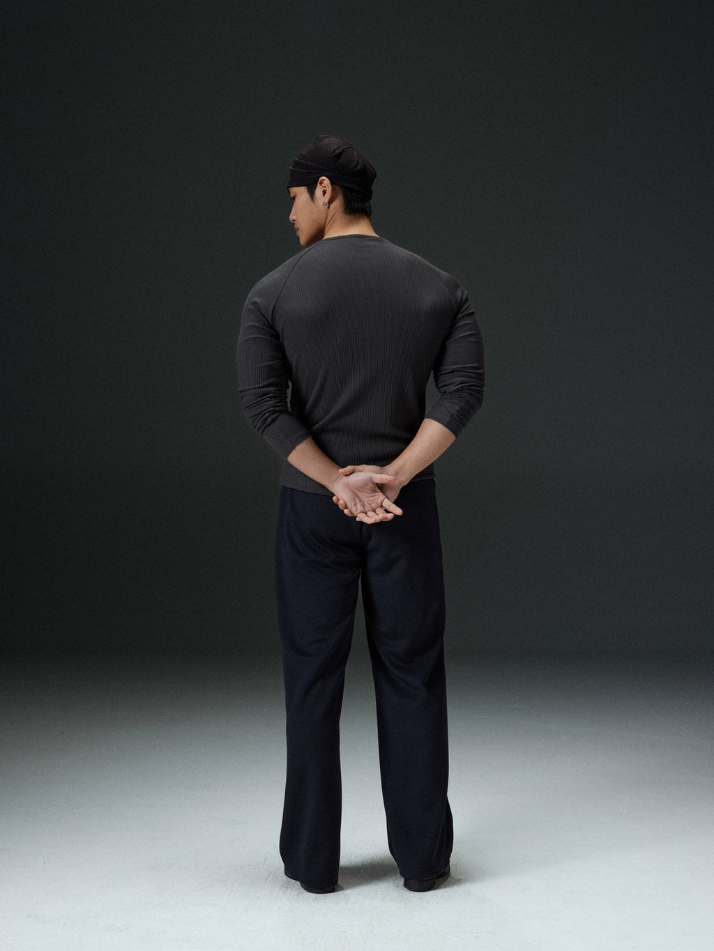 AFTERGLOW Slim Fit High Elastic Bottom Long Sleeve
