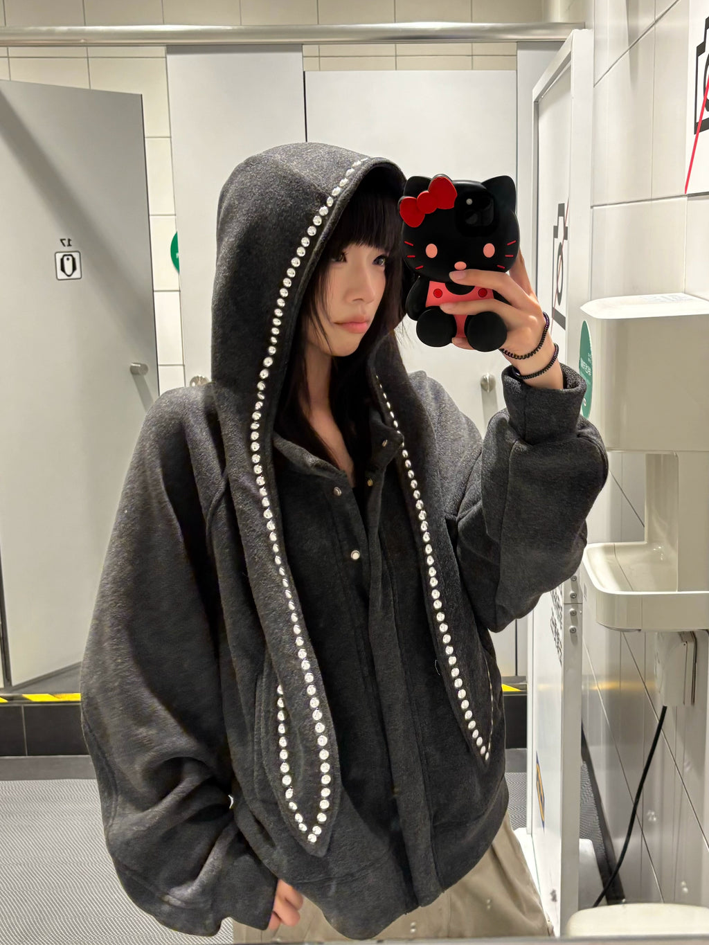 BF. BORFEND Rabbit Ear Rivet Hooded Sweater Jacket