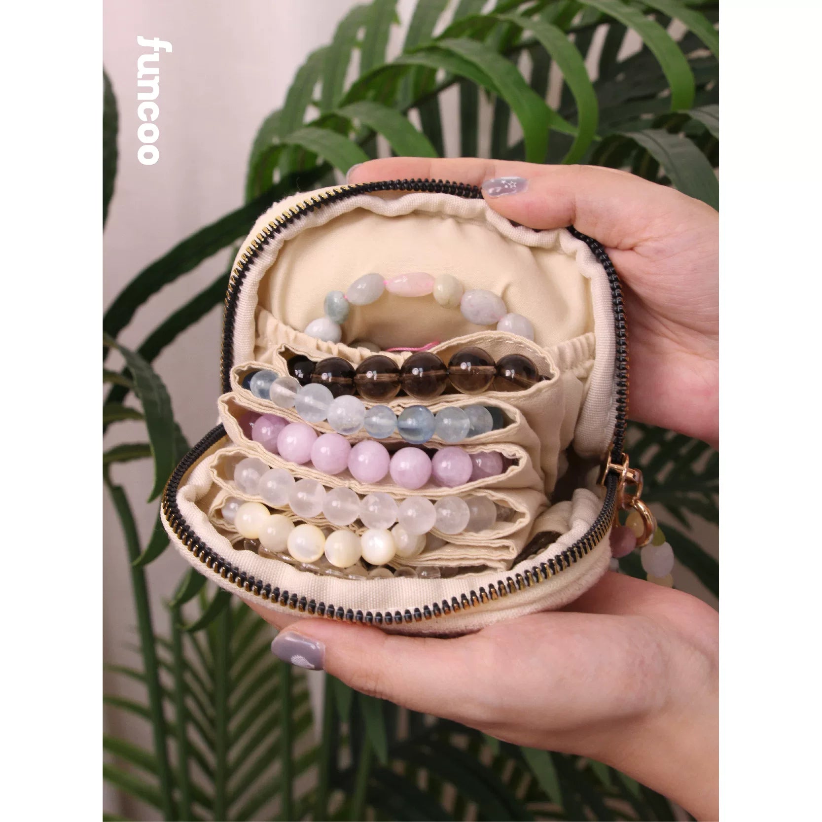 FUNCOO Cotton and Linen Embroidered Flower Portable Jewelry Bag