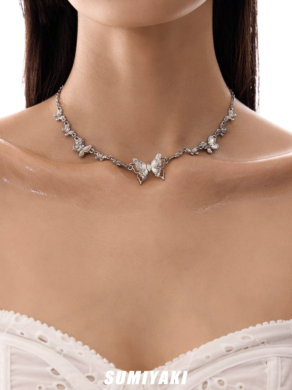 SUMIYAKI Light Luxury Diamond-encrusted White Fritillary Butterfly Necklace