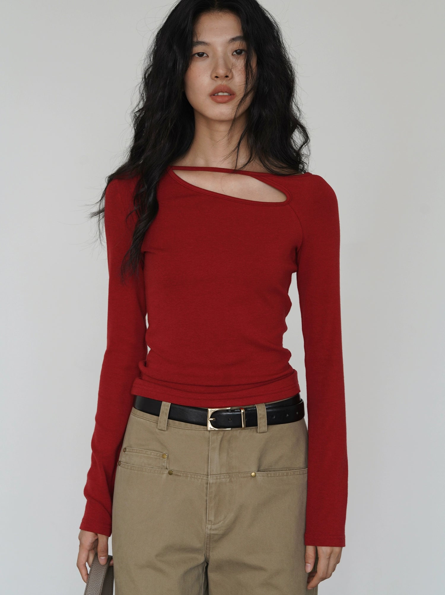 EIGHTHMONTH Single Side Hollowed Slim Slim Long Sleeves