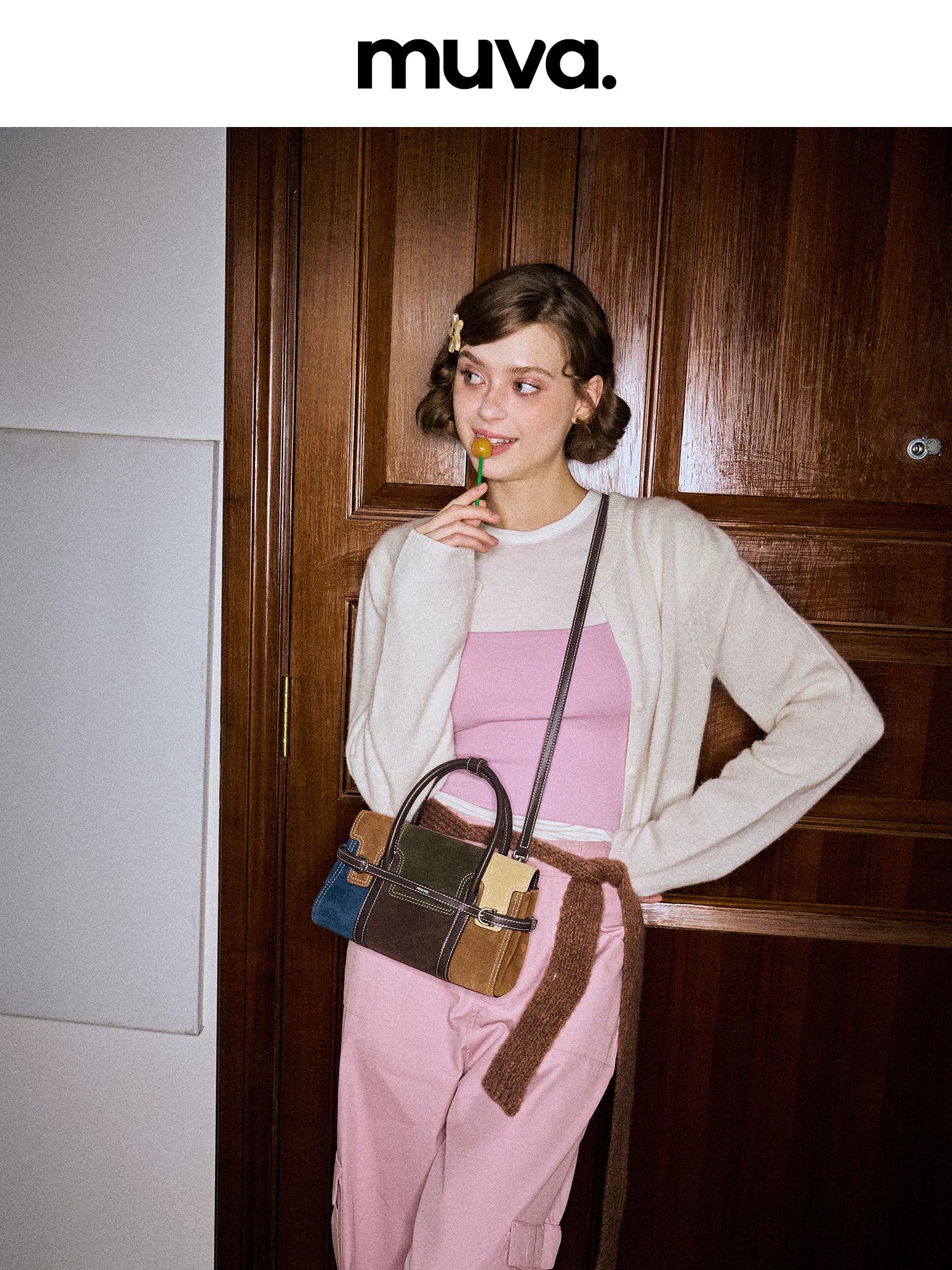 MUVA Leather Color Matching Messenger Small Square Bag