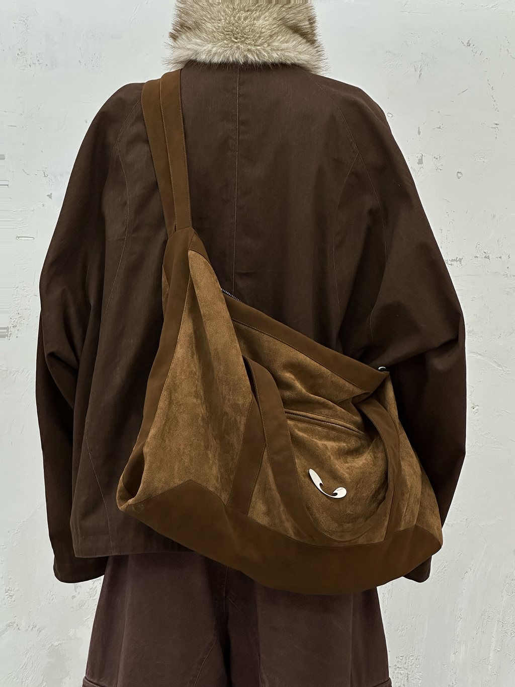 RELABEL Suede Spliced Portable Shoulder Crossbody Backpack