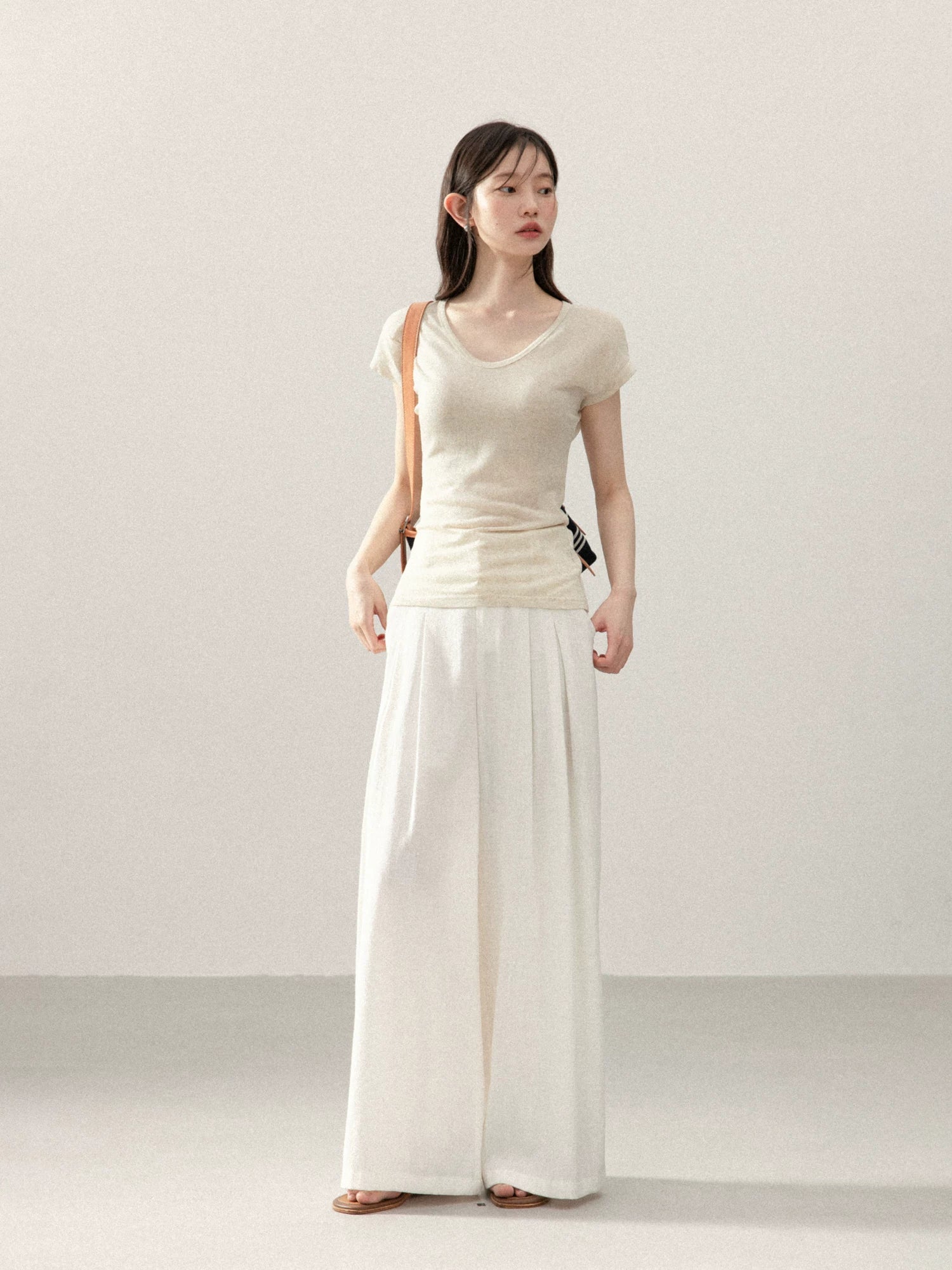 Cantonstory V Neck Shoulder Slim Breathable Tee
