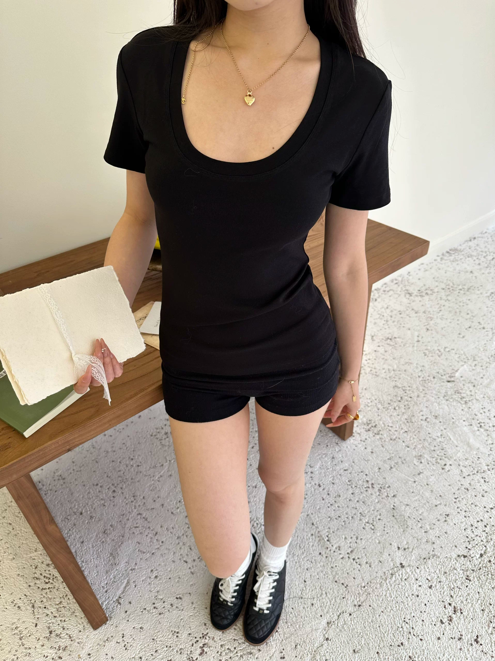 Popchee Comfortable U Neck Slim Tee