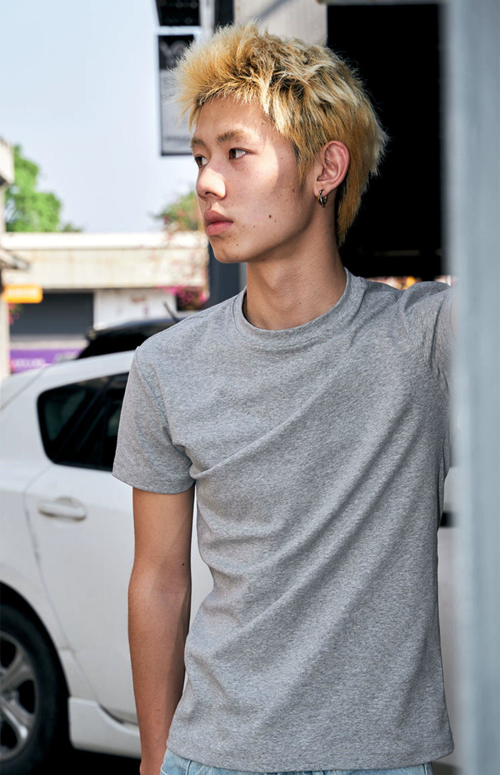 OBSESSWITH Basic Crew Neck Tee
