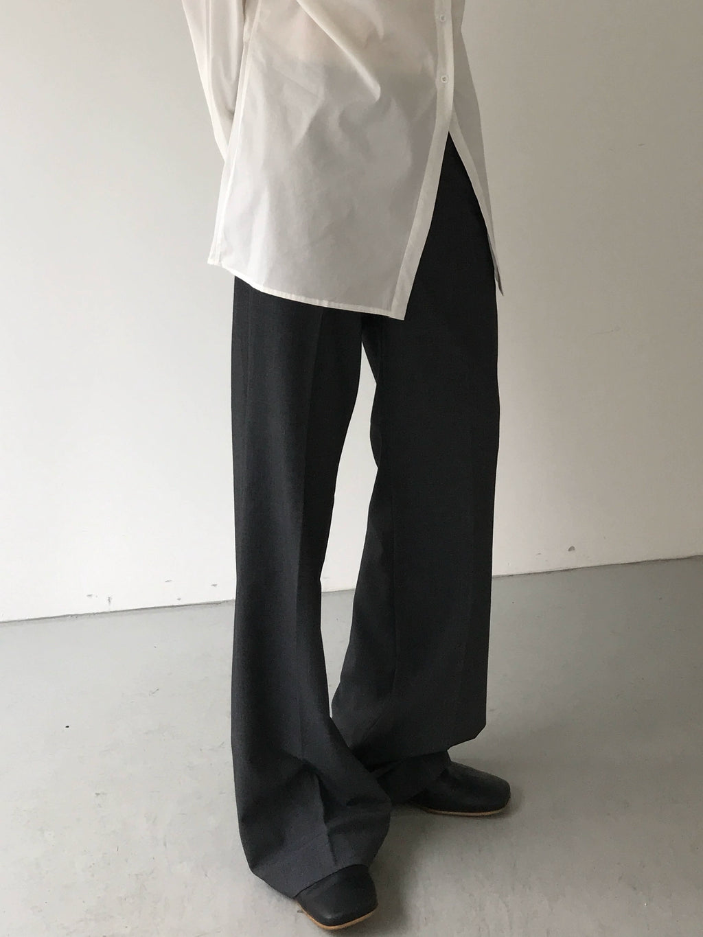 COLN Trendy Premium Flared Trousers