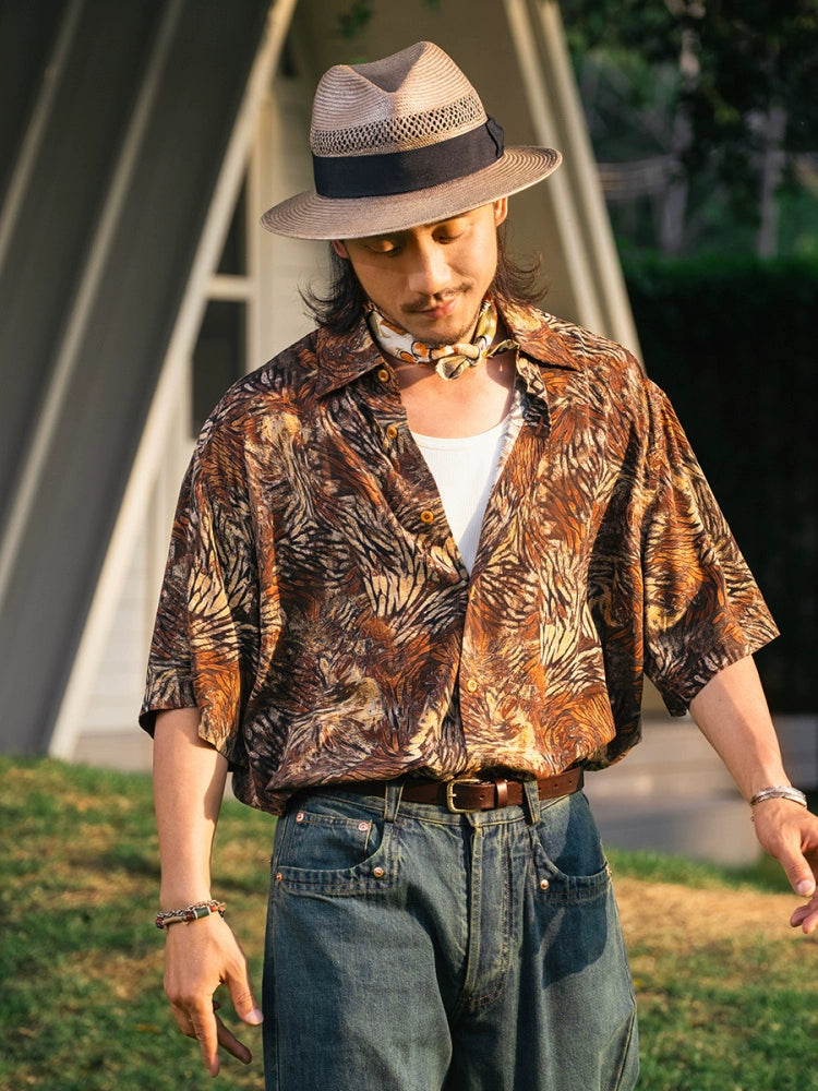 SOARIN Light and Thin Hawaiian Ruffian Handsome Casual Loose Short-sleeved Shirt
