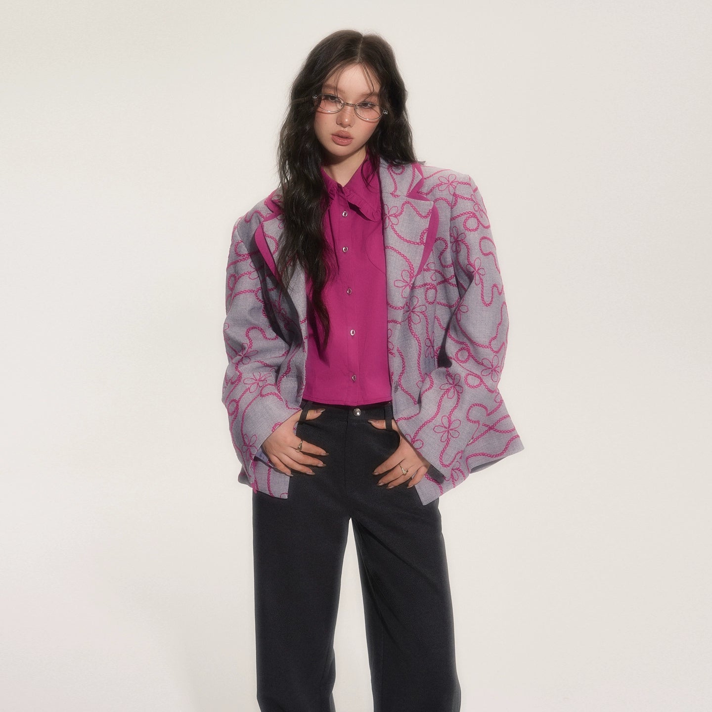 SASSY MOODY Silhouette Loose Suit Suit