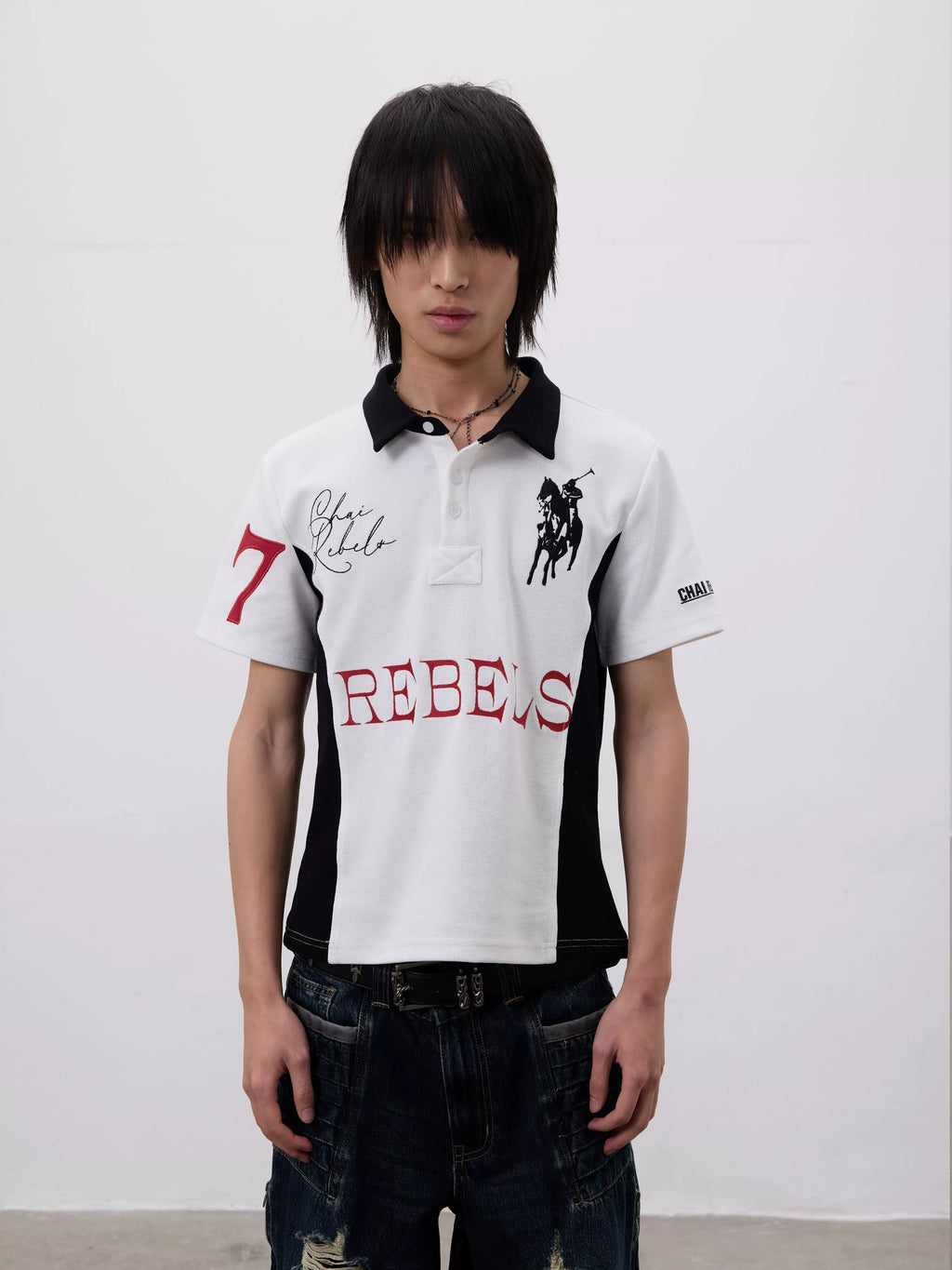 CHAI Horse Standard Embroidery Spoof Splicing Contrasting Tee