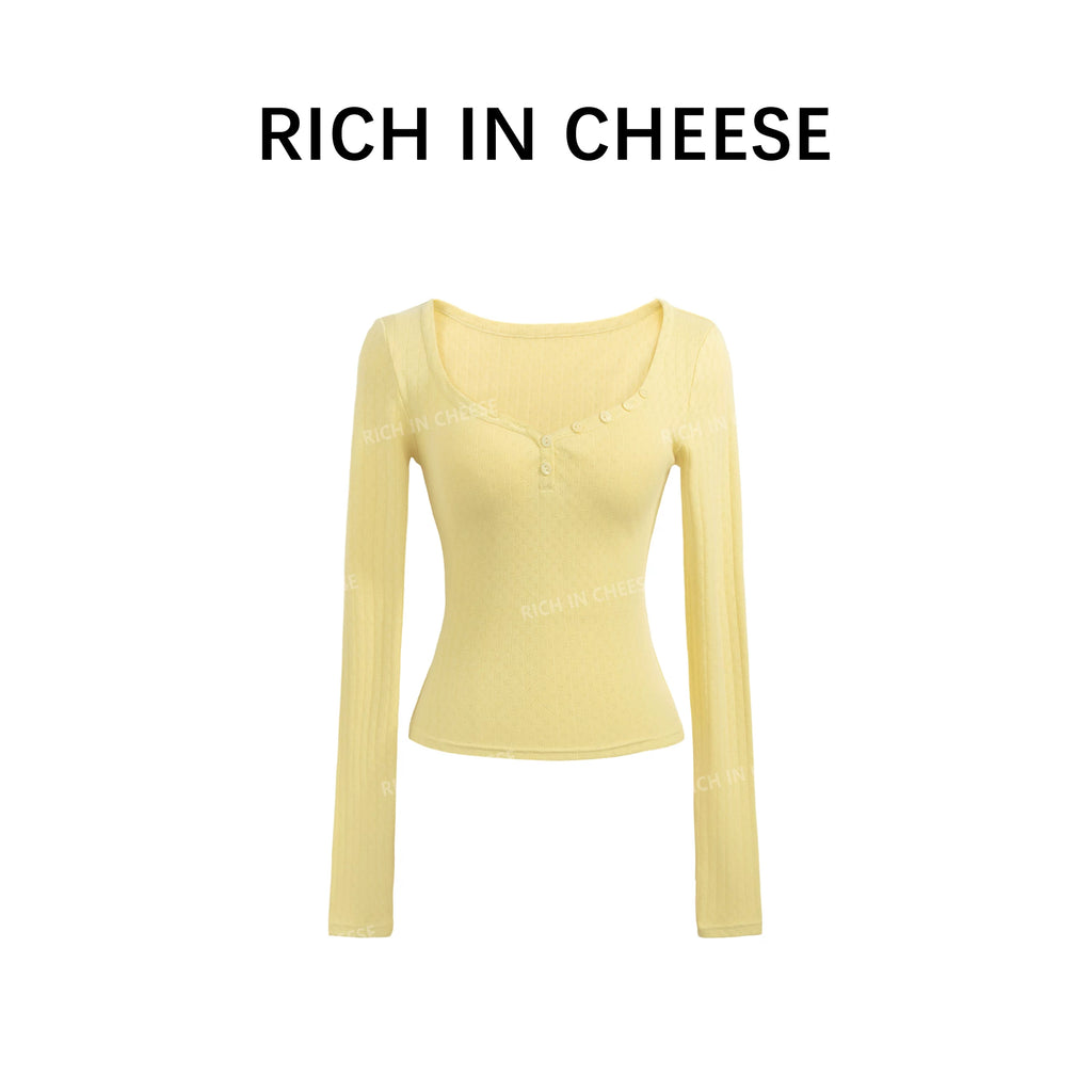 RICH IN CHEESE Slim and Versatile Long Sleeves