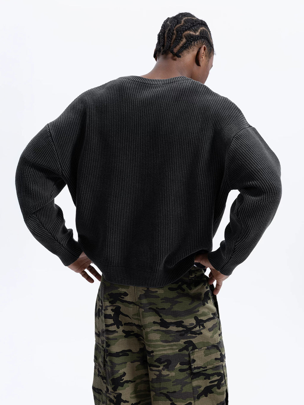WHOOSIS Vintage Versatile Crew Neck Sweater