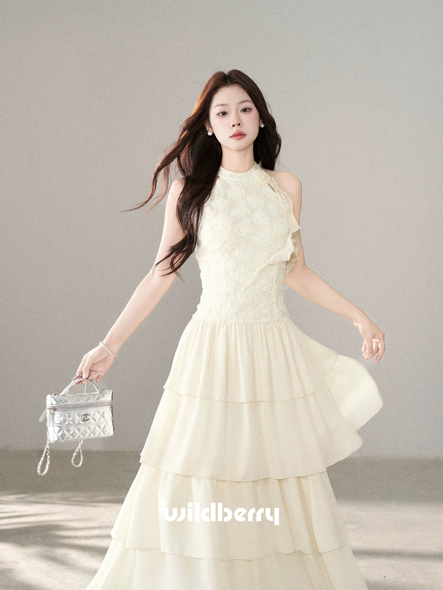 Wildberry Neck Waist Temperament Dress