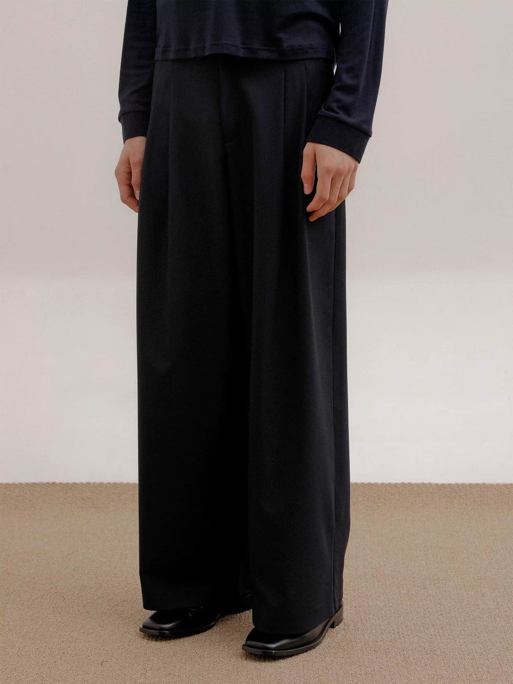COLN Loose Straight Multi-pleated Casual Trousers