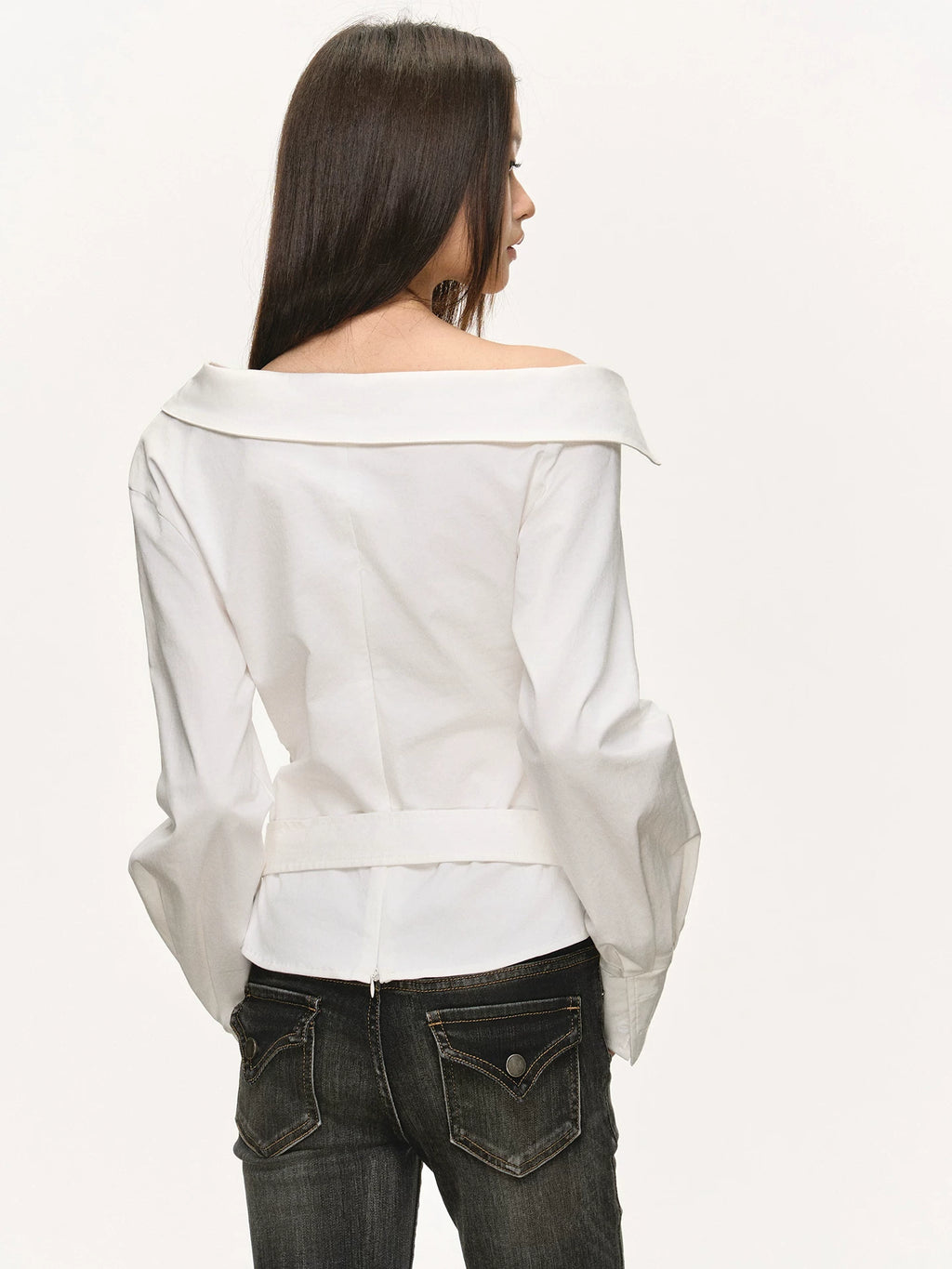 Anna Aneae Short Slanted Shoulder Long-sleeved Shirt