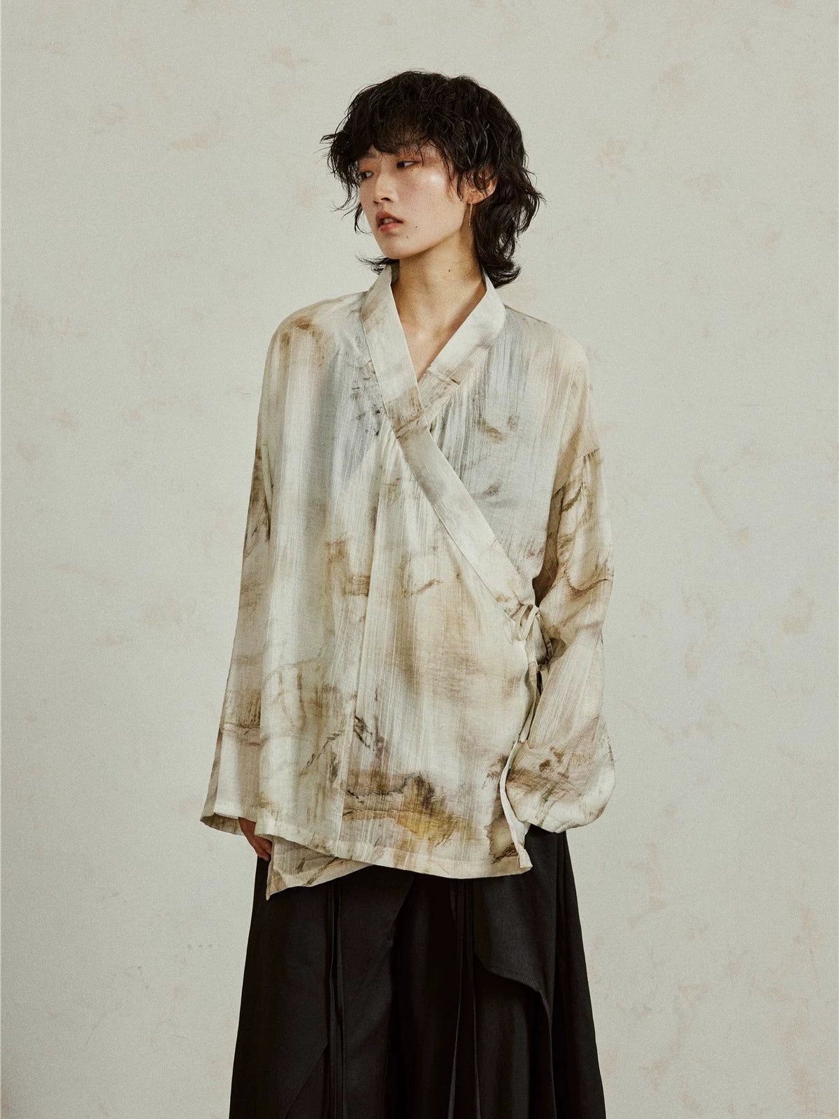 SUNYVONNE Diagonal Placket Strappy Long-sleeved Shirt