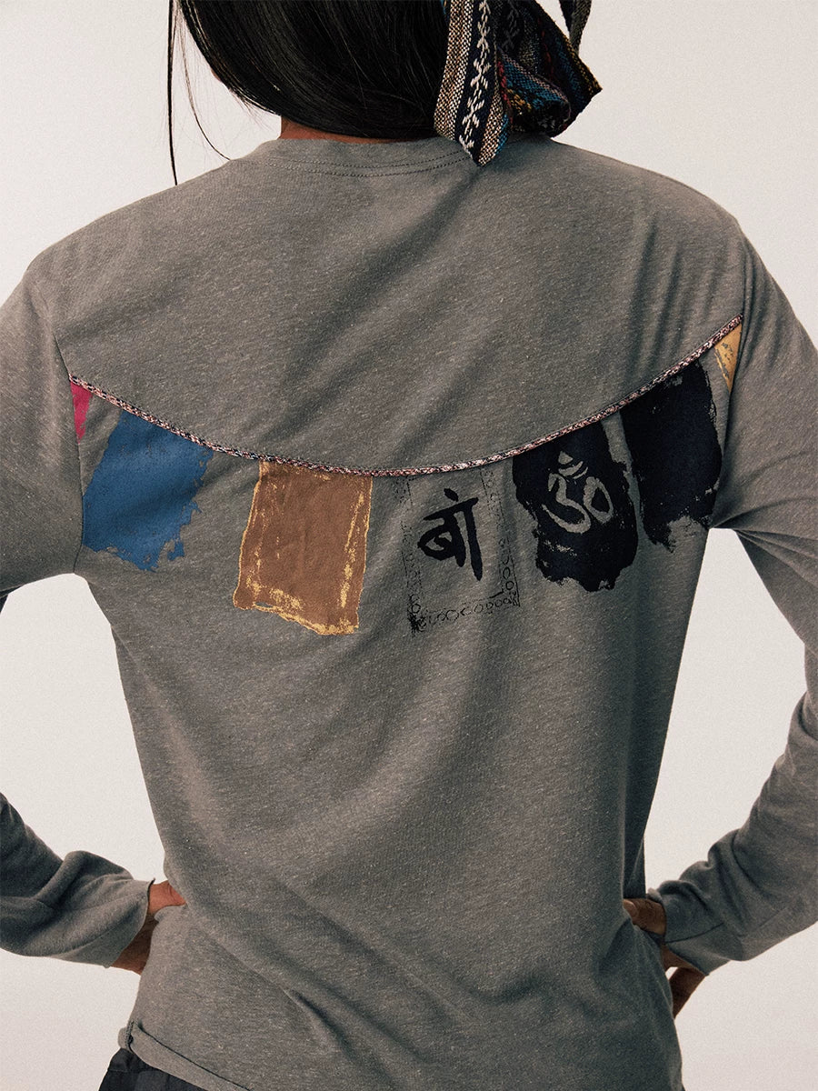 CONP Snow Prayer Flags Do Old Round Neck Long Sleeves