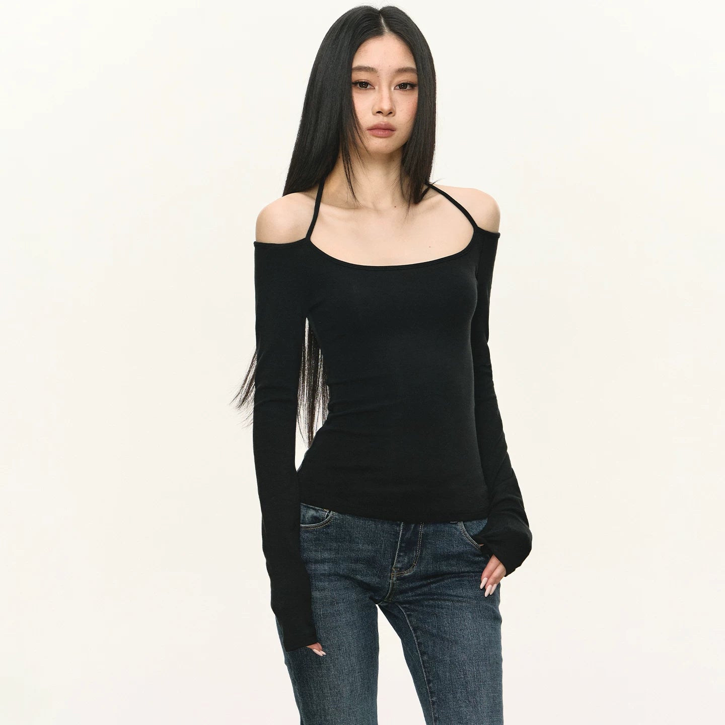 Anna Aneae Neck Slim Long Sleeves
