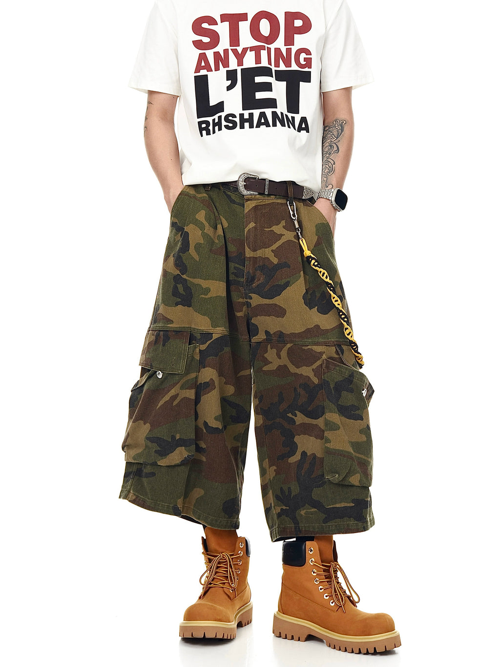 BLACKLISTS Washed Old Big Pocket Camouflage Tooling Shorts