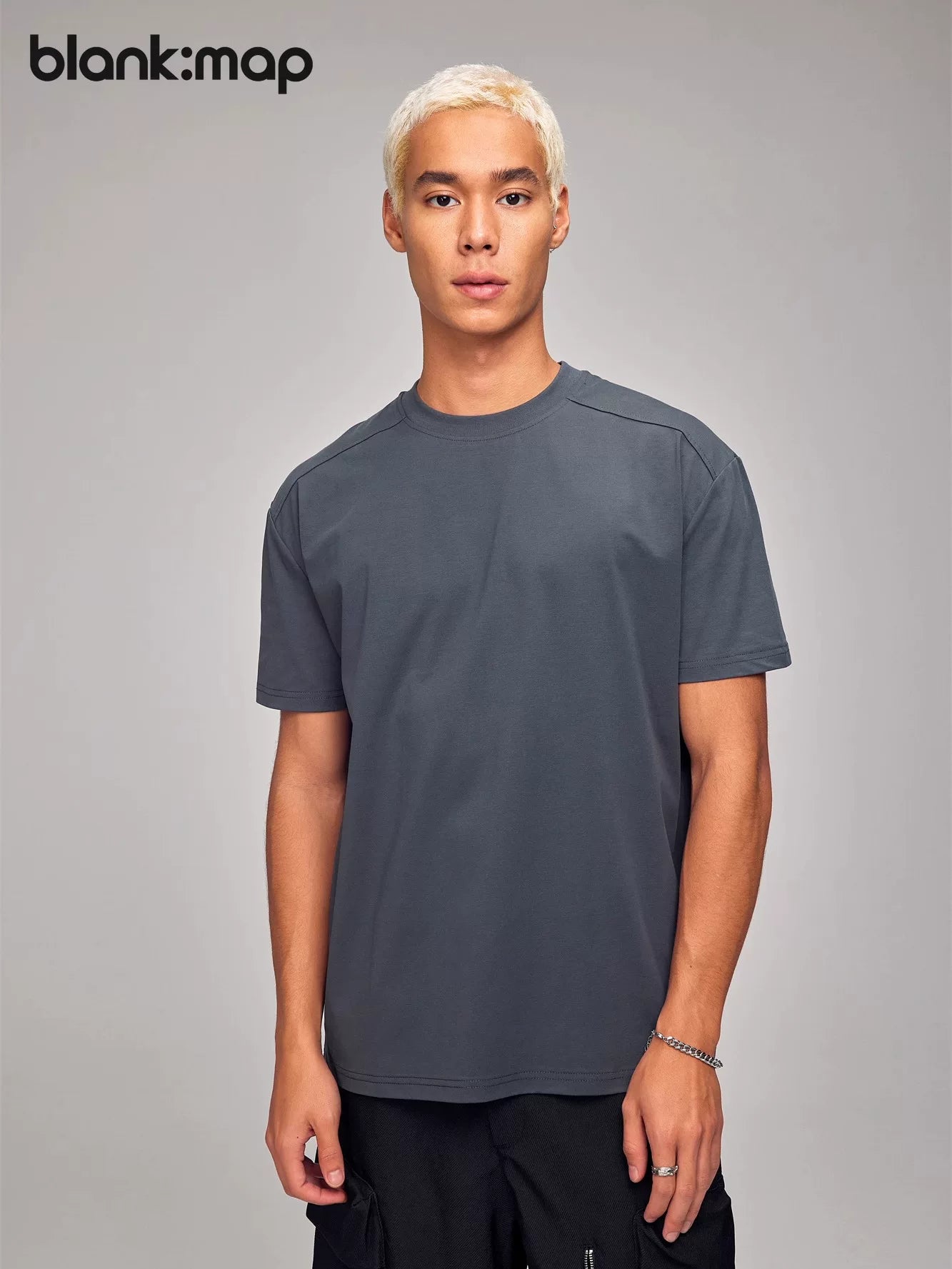 Blank Map Shoulder Cool Loose Tee