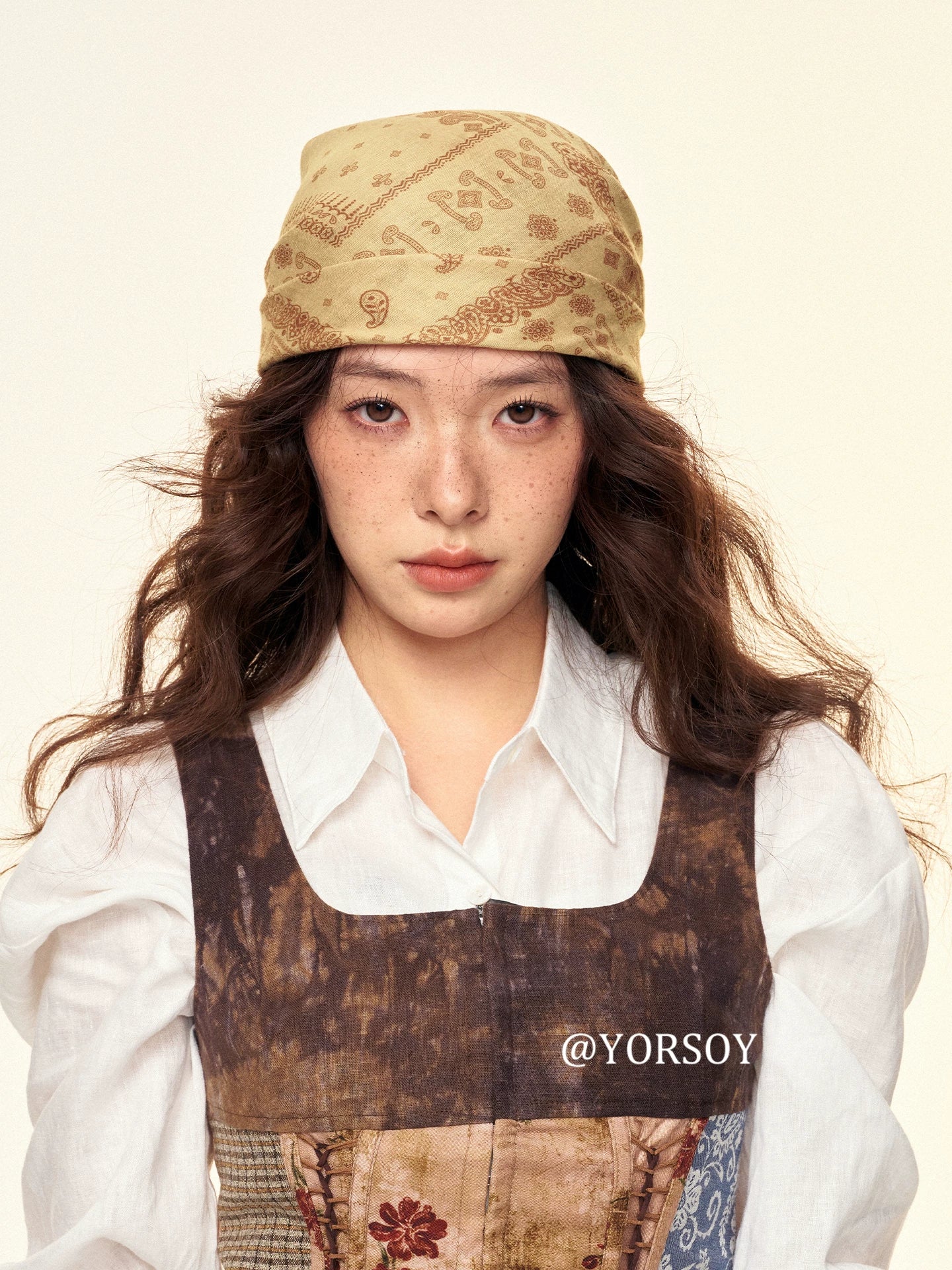 YORSOY Retro Atmosphere Multifunctional Square Scarf