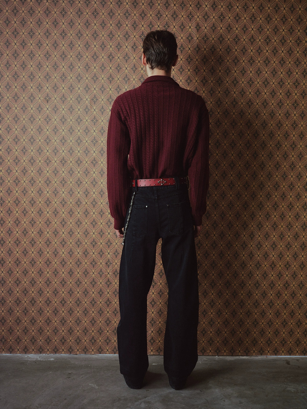 RICHILL Metal Buckle Stopper Twisted Sleeve Turtleneck Sweater