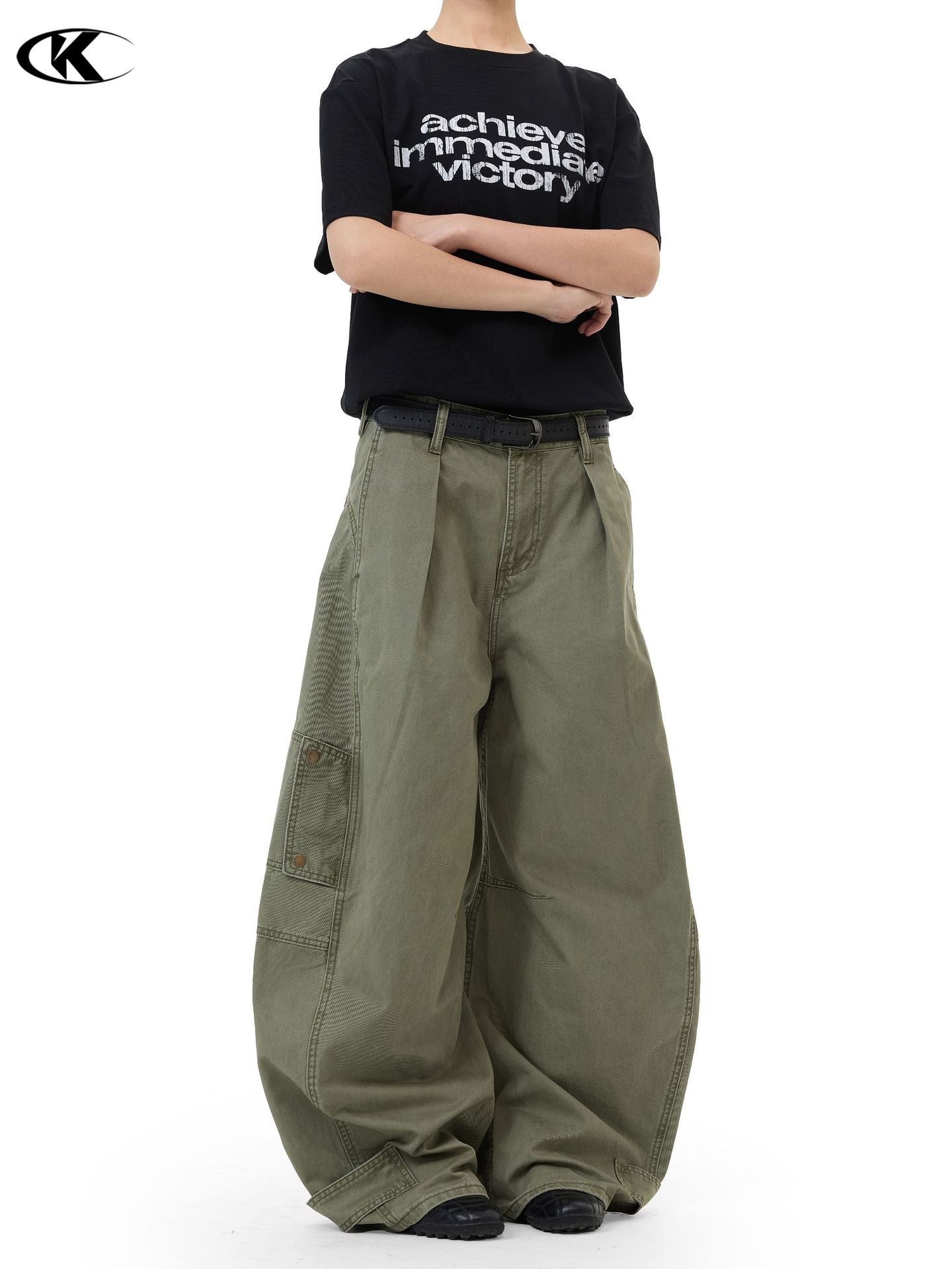11KN Retro Multi-pocket Pleated Casual Overalls