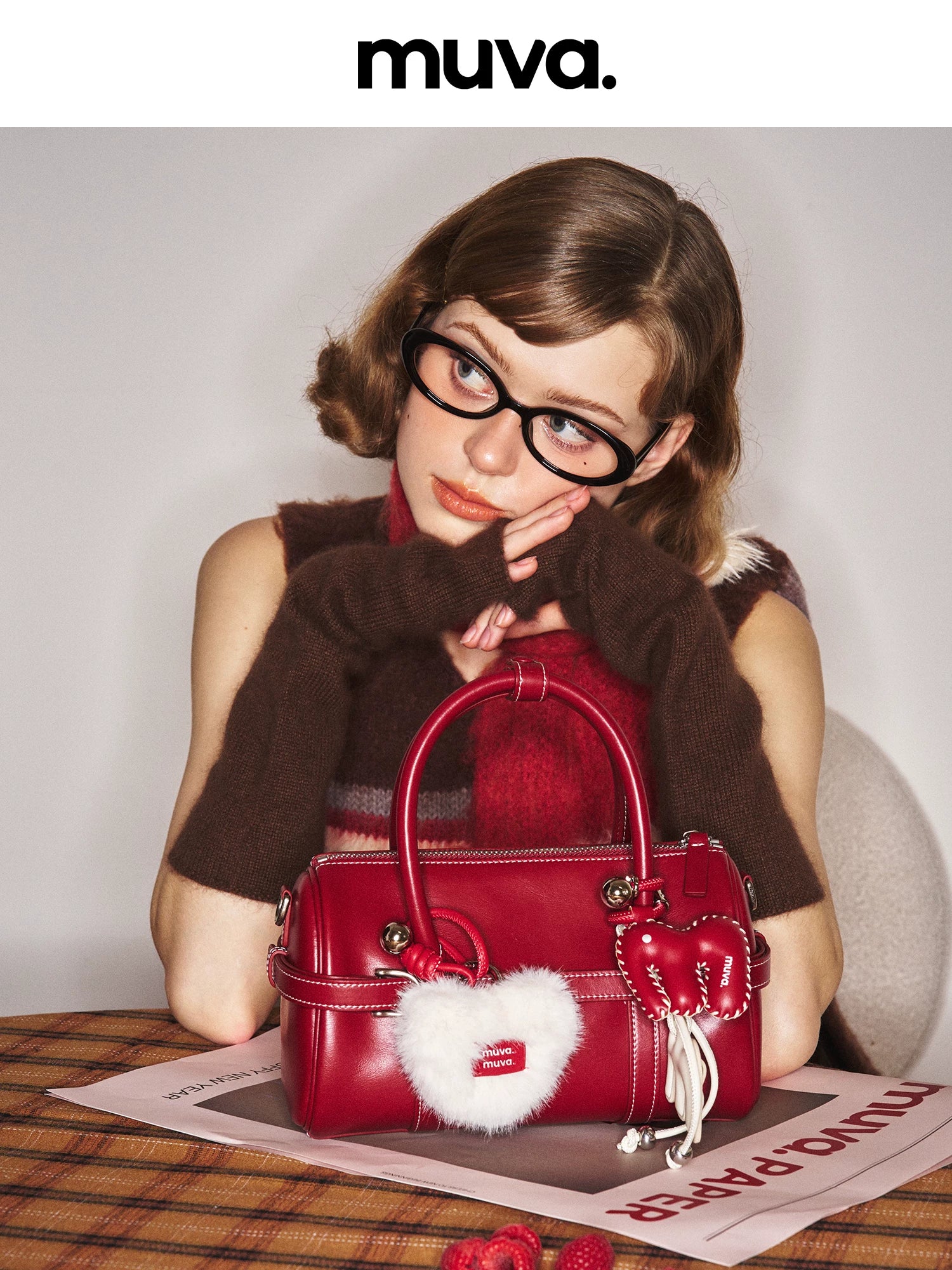 MUVA Leather Commuter Messenger Bag