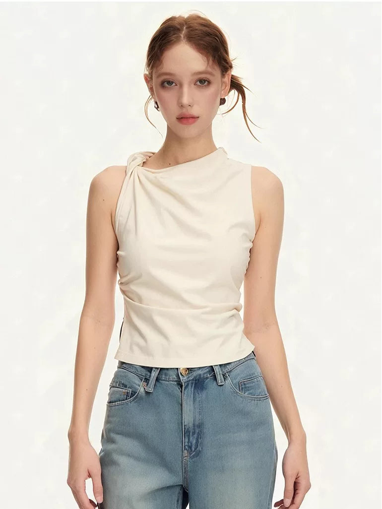 SUREENOUGH Asymmetrical Slim-fit Pleated Vest