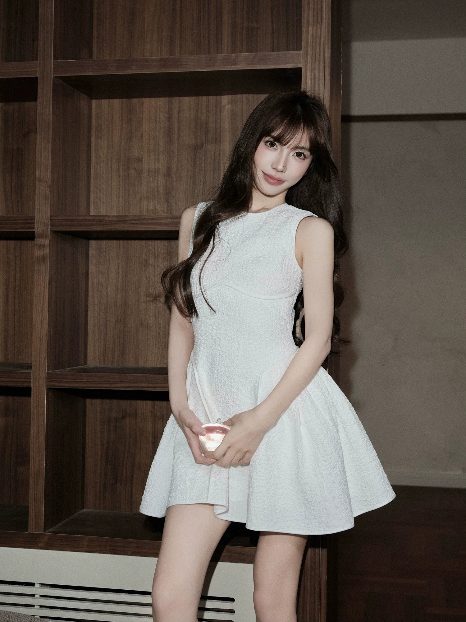 Avenement Slim-fitting Waist Round Neck Sleeveless Dress