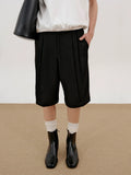 COLN Versatile Casual Pleated Shorts