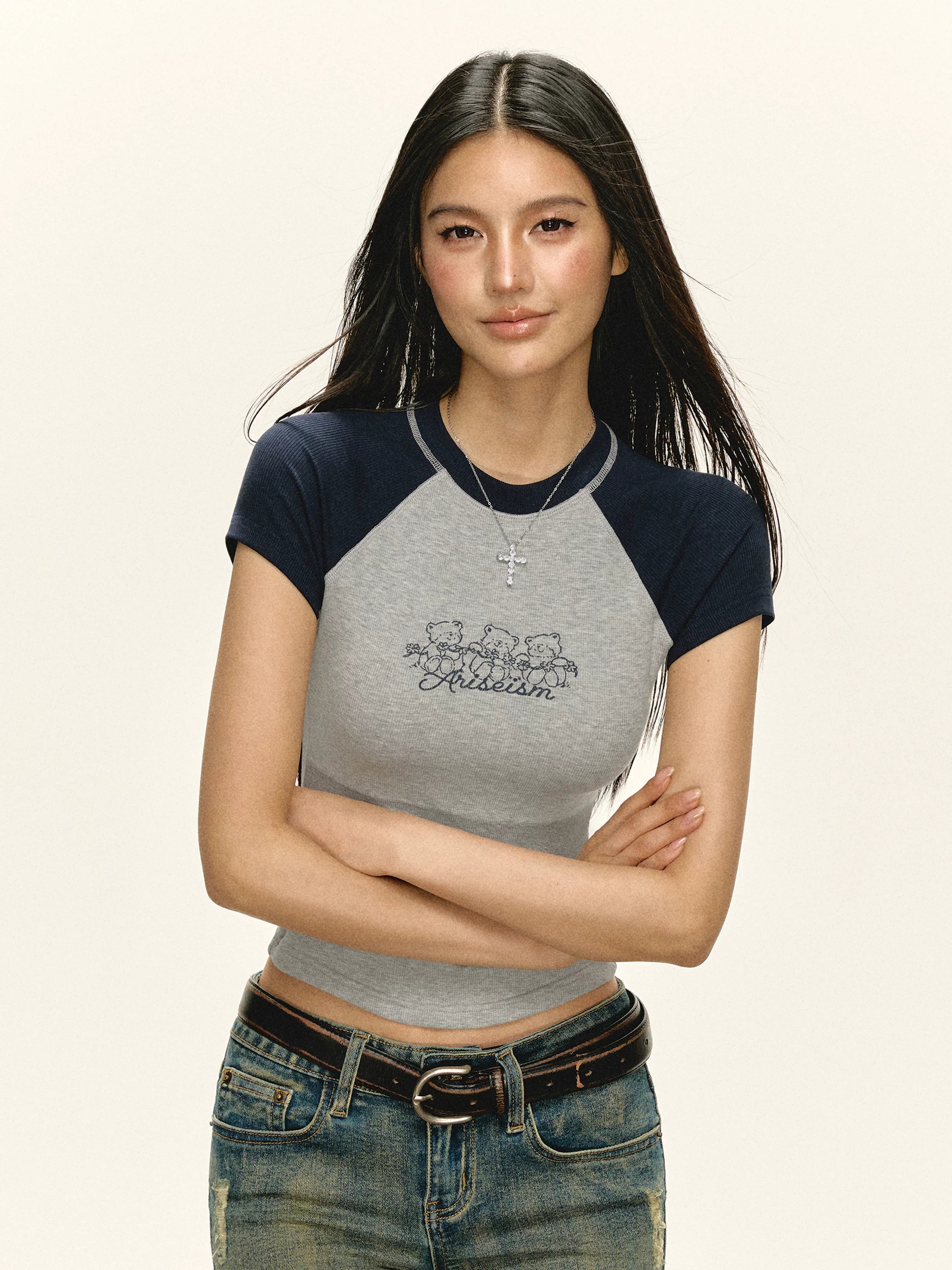 Ariseism Contrast Color Slim Versatile Tee