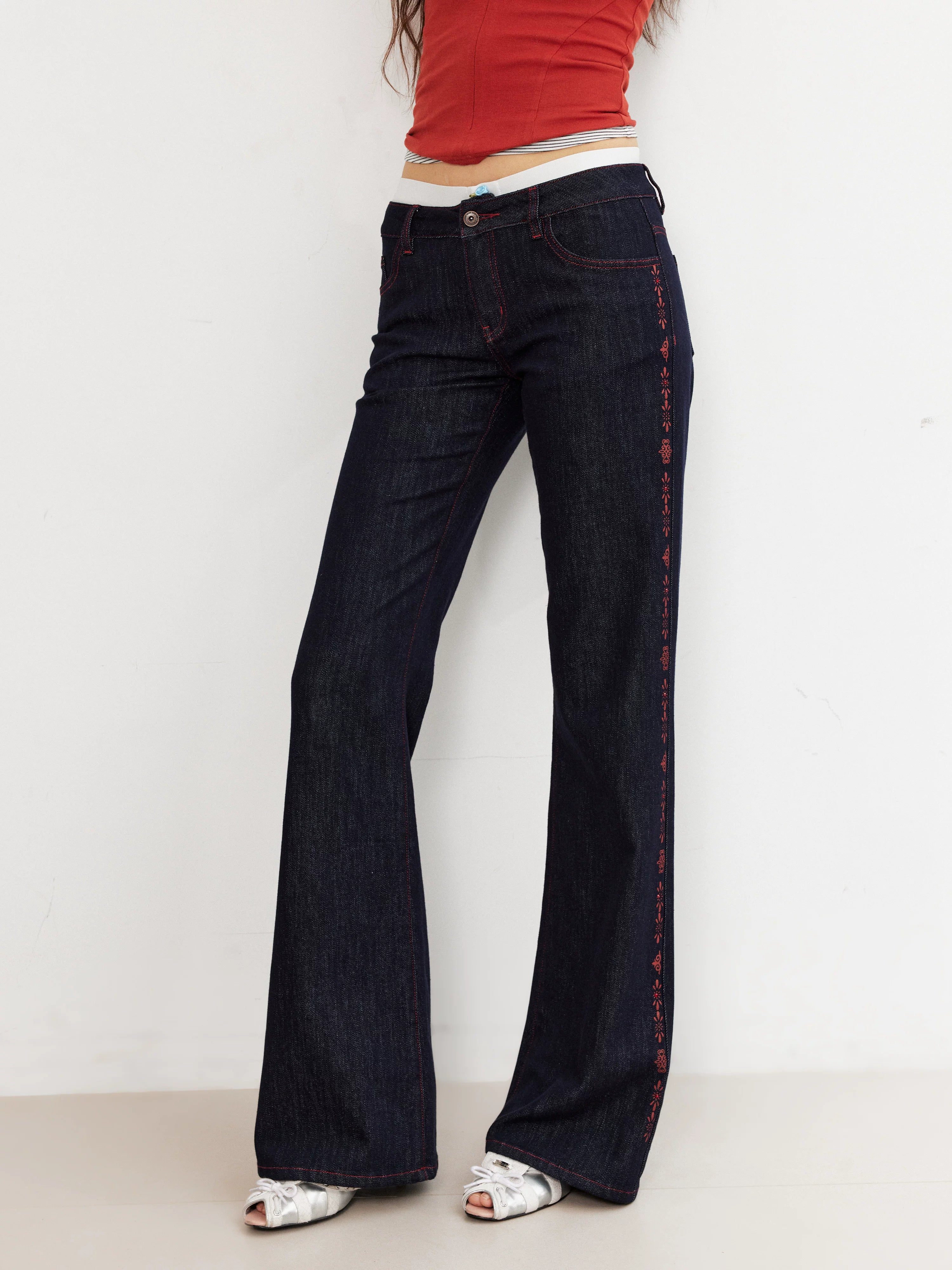 2Th Desire Vintage Contrast Red Stripe Hot Diamond Totem Print Jeans