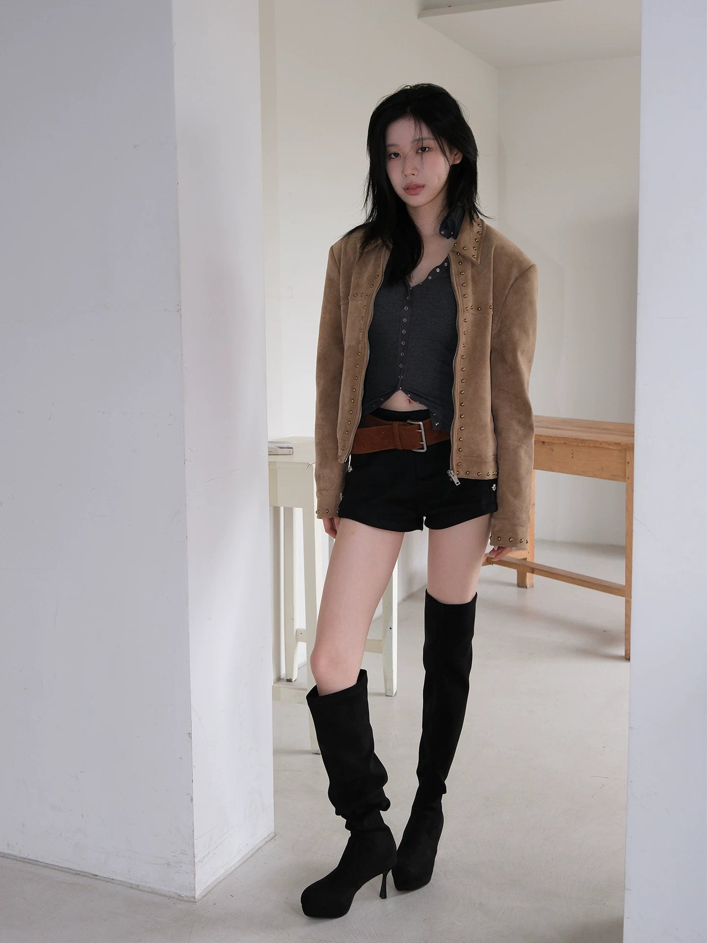 Mooreyu Round-head Pleated Suede Stiletto Boots