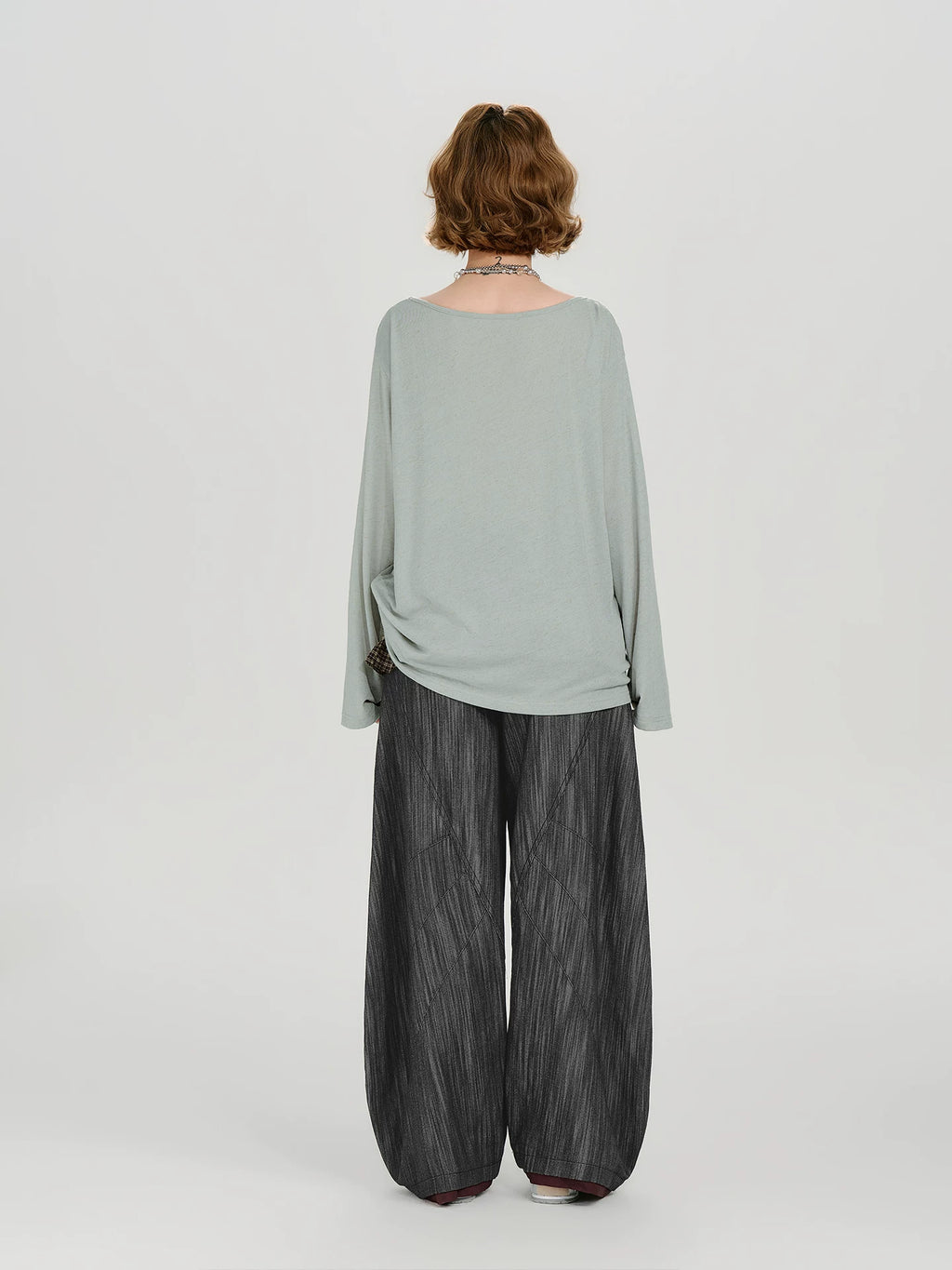 Girlyhalo Vintage V-neck Slim Loose Tee