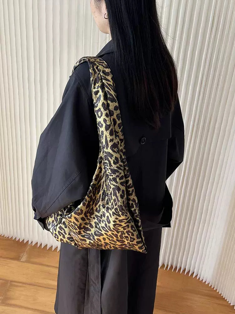 Ennui Cold Leopard Print Lazy Fashionable Shoulder Messenger Bag