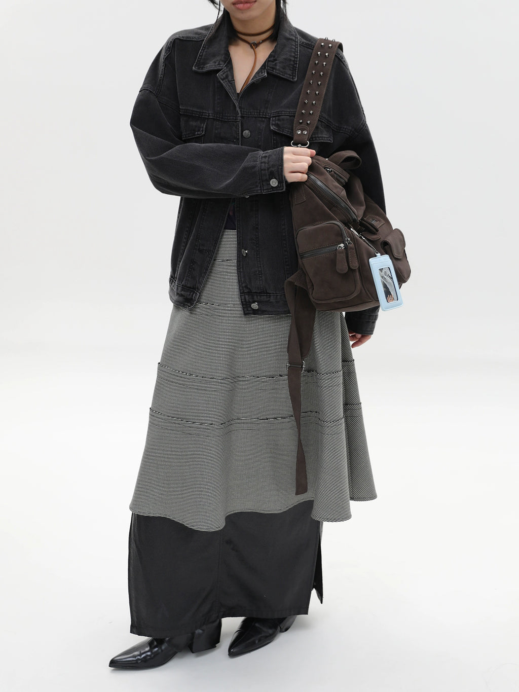 JANDRESS Multi-pocket Zipper Rivet Locomotive Backpack