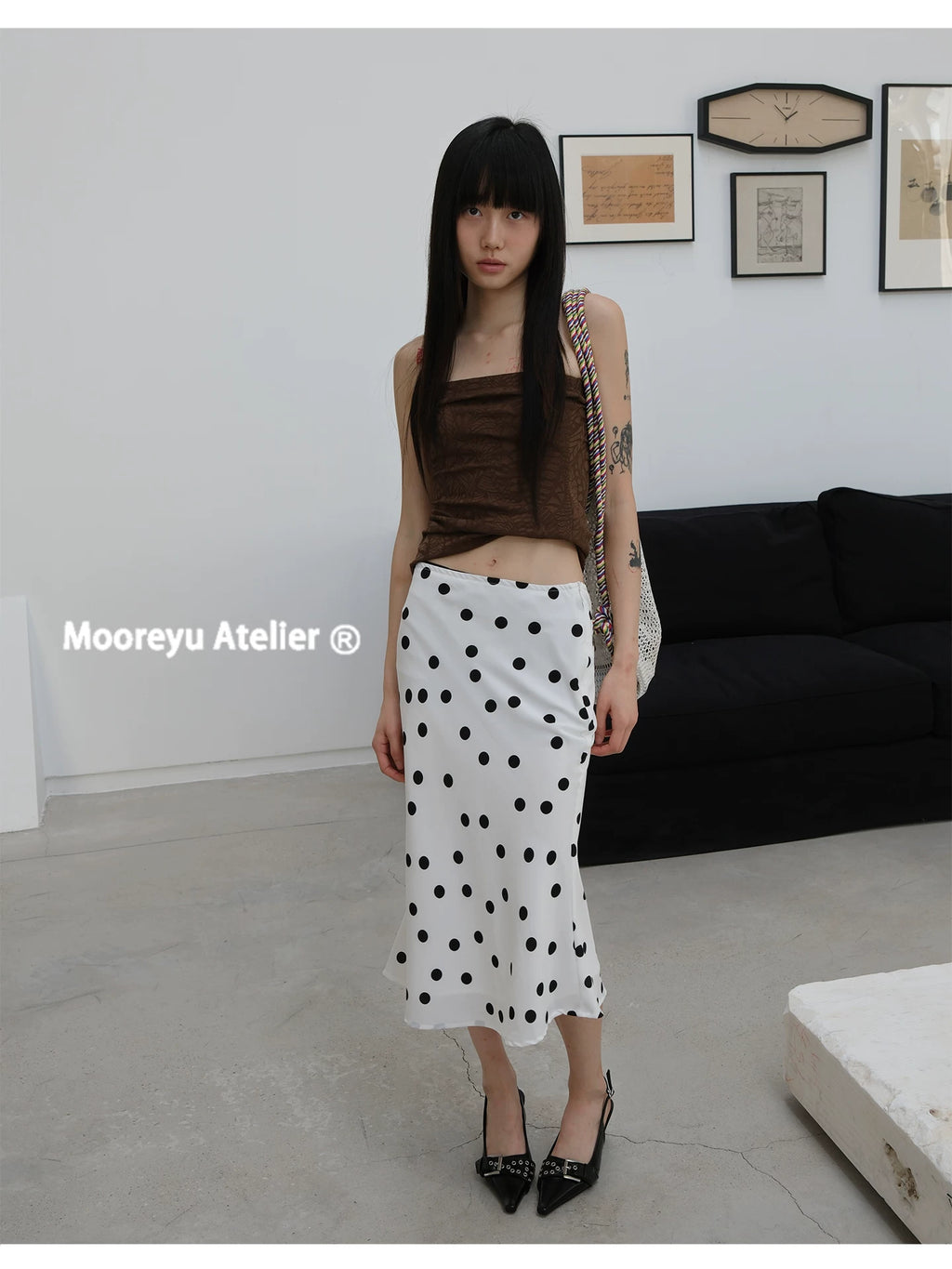 Mooreyu Pointed Belt Buckle Heels