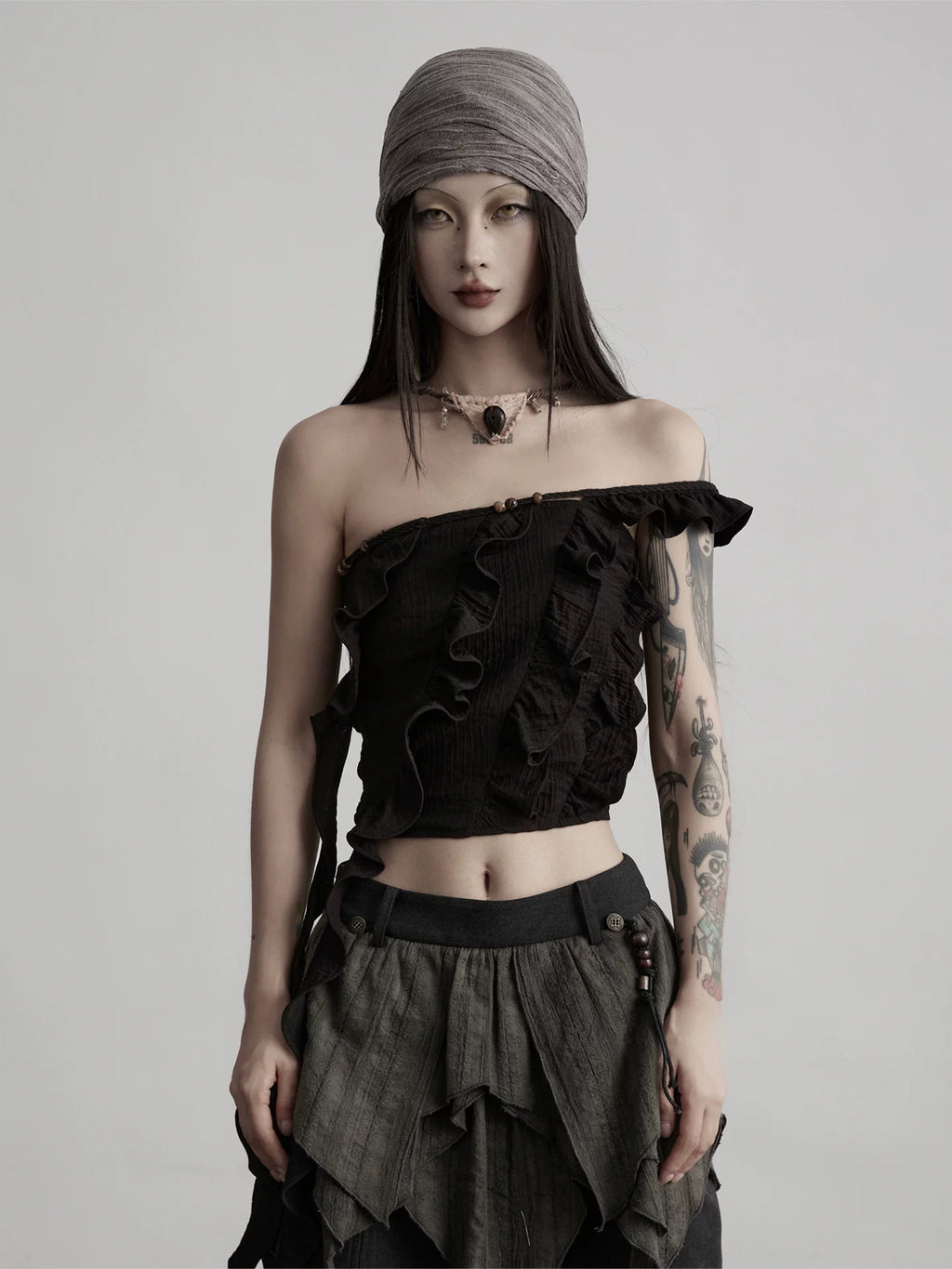 INDULGE Streamer Beaded Off-shoulder Slim Tube Top