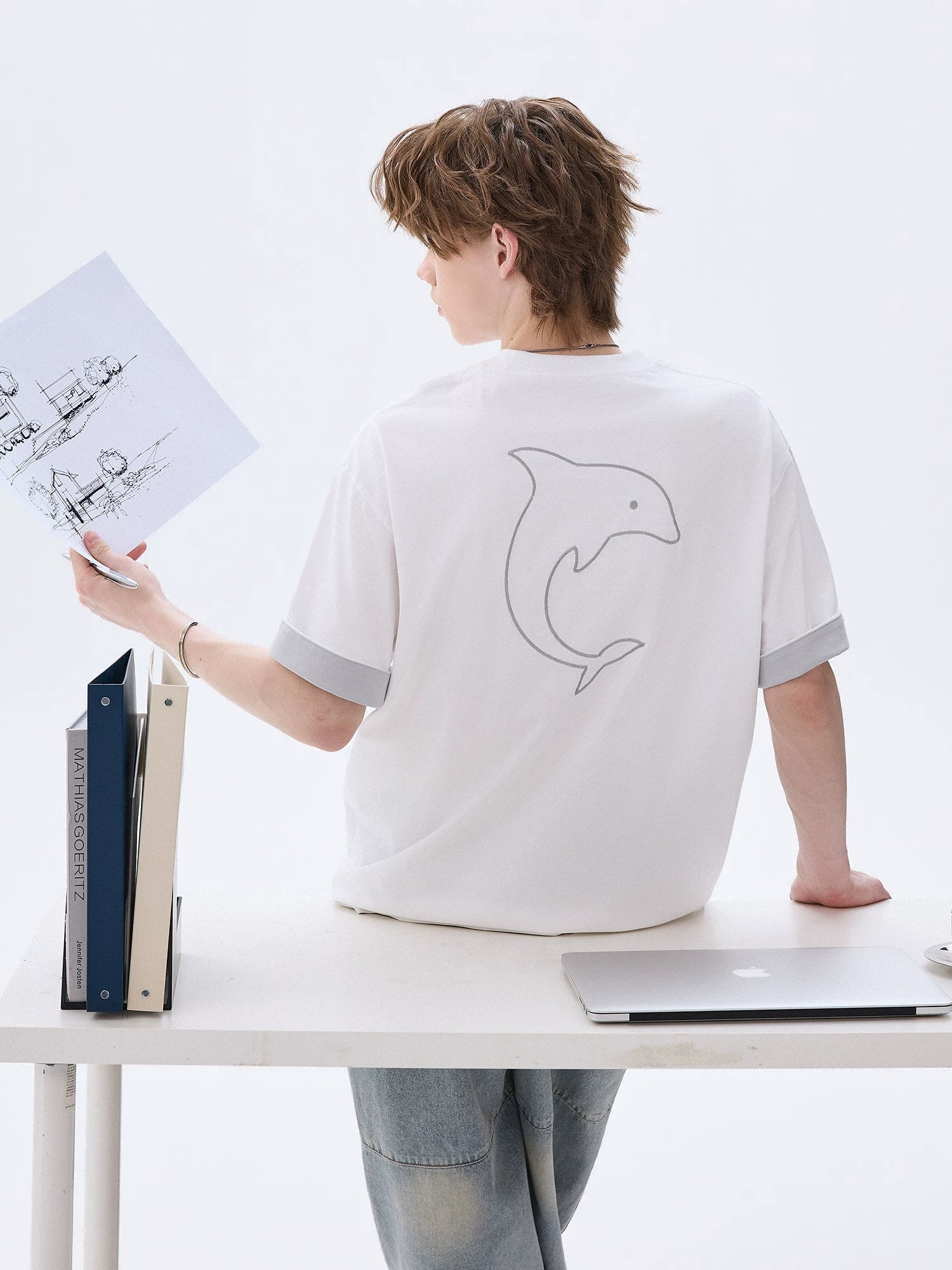 CHOR Cartoon Embroidery Loose Tee