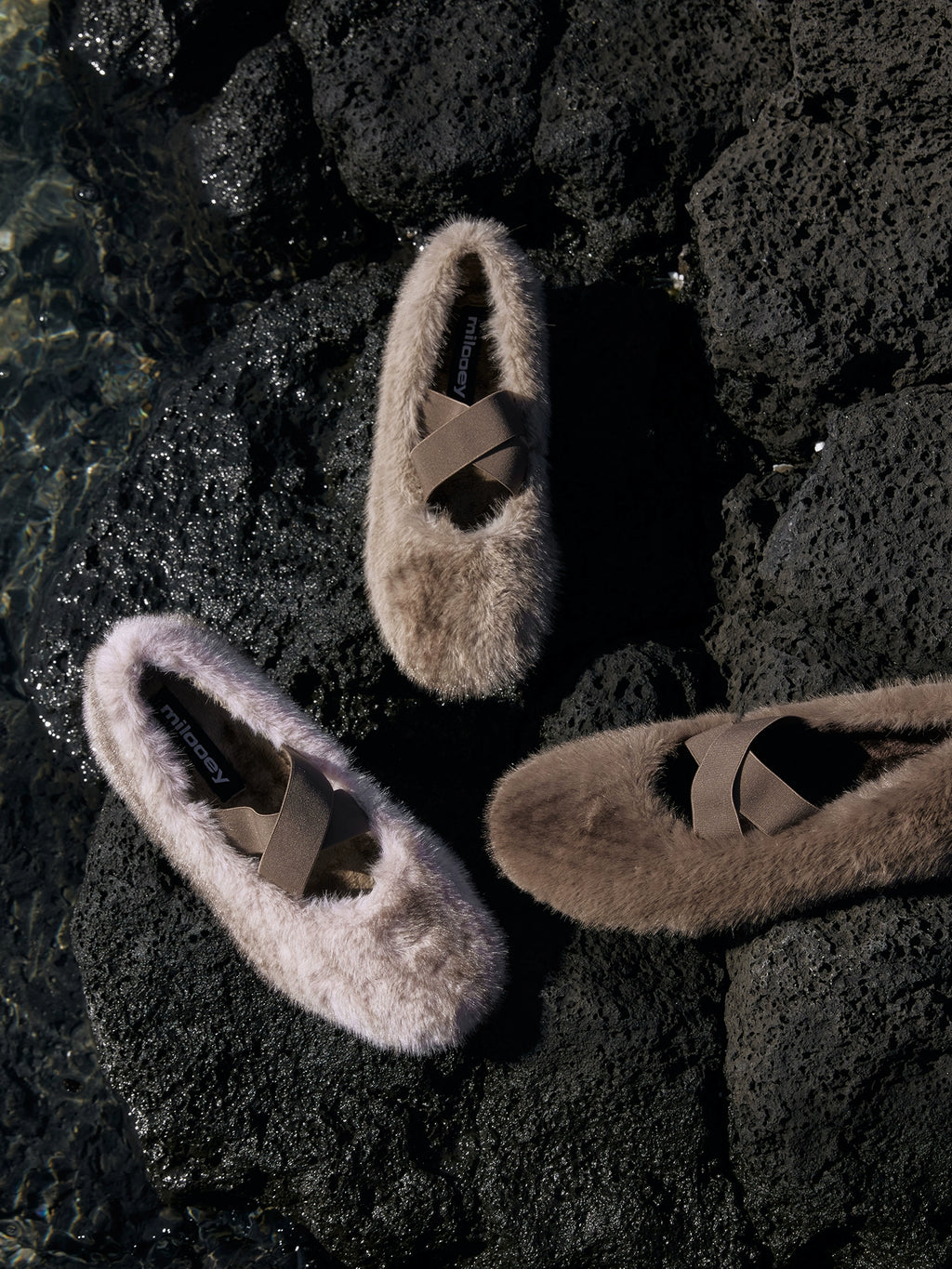 Milooey Cross Strap Out Fluffy Shoes