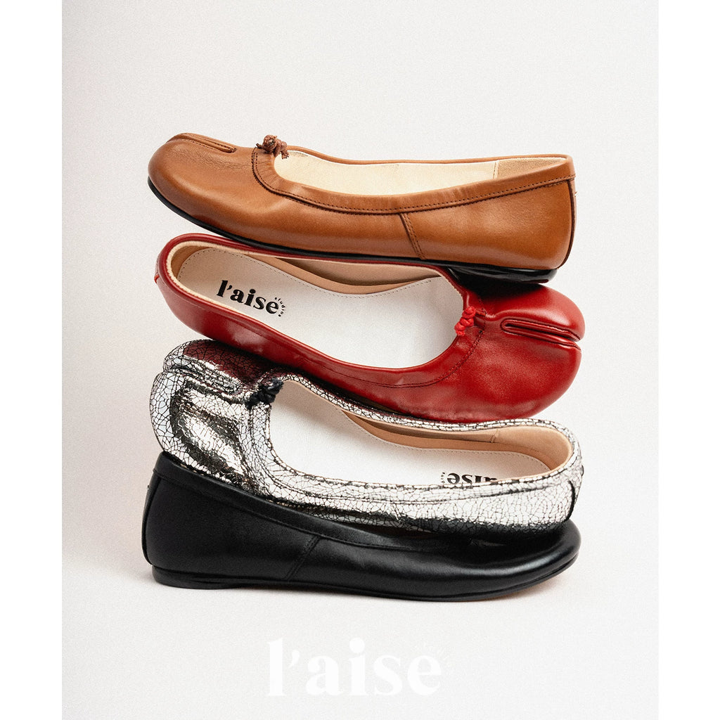 L'aise Flat-bottomed Light-mouth Split-toe Shoes