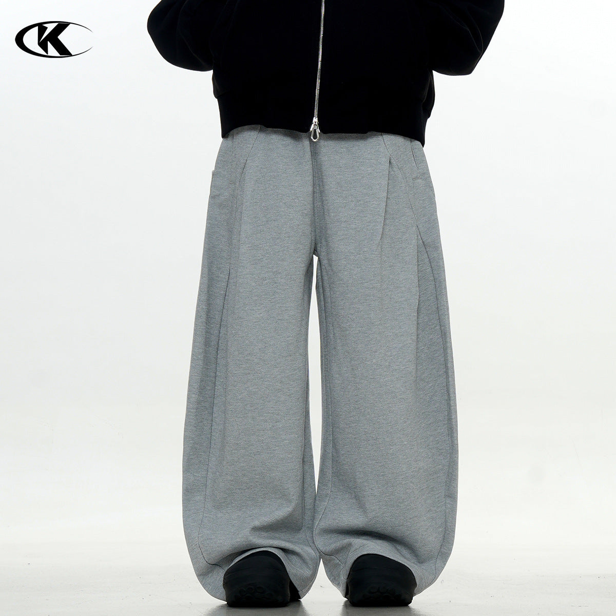 11KN Retro Straight Scimitar Sweatpants